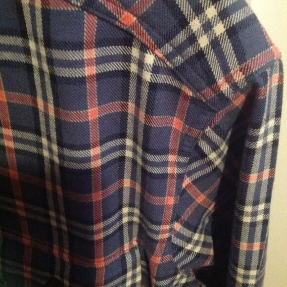 Vineyard Vines Men's Large Long Sleeve Button Down Multicolor Shirt - NWT - Picture 3 of 4